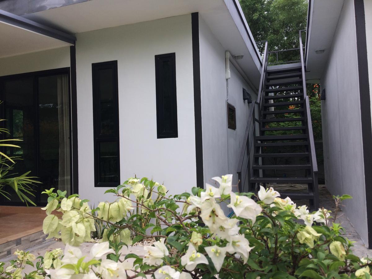 B&B Forest Hill Khao Yai Noen Hom Dış mekan fotoğraf